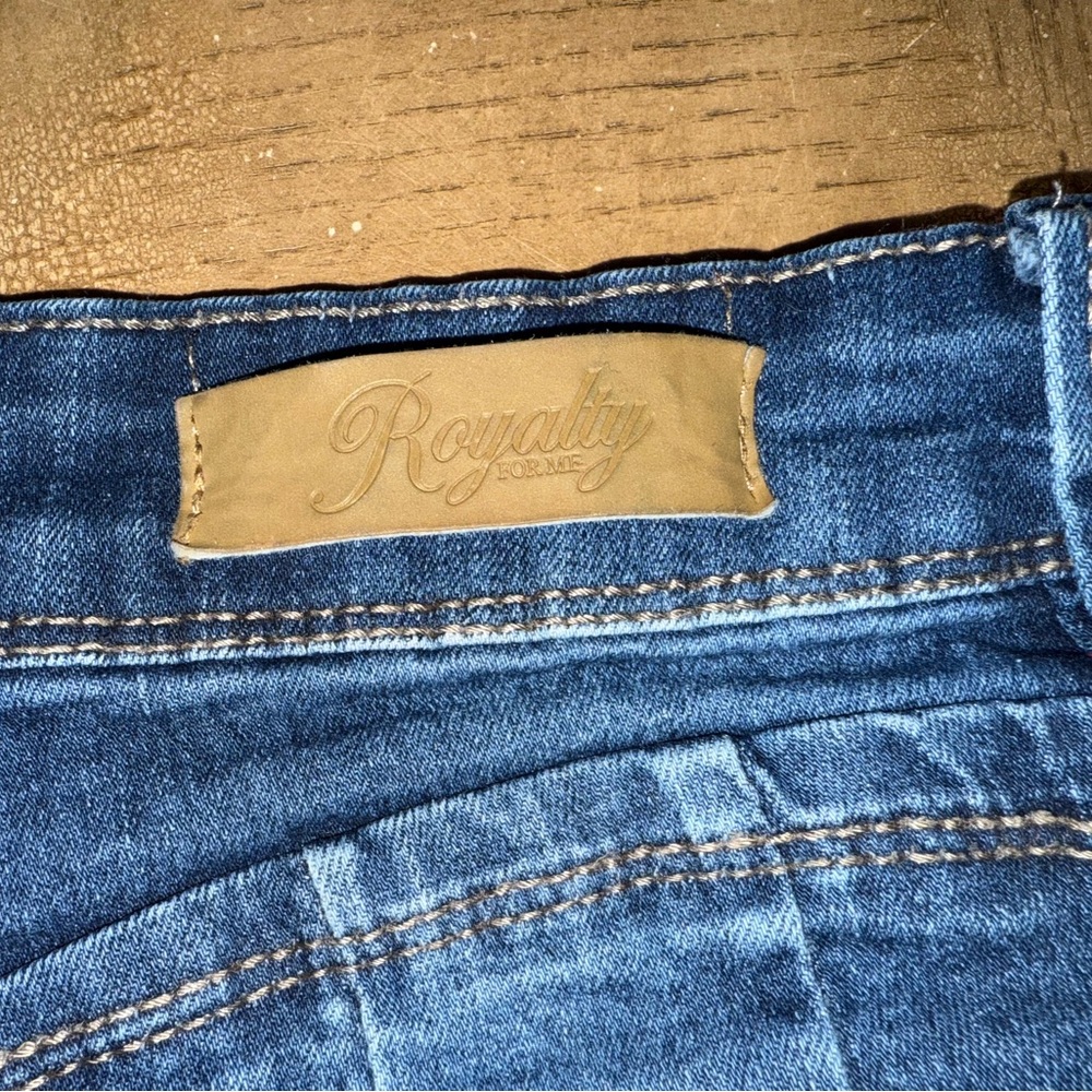 Royalty for me - WannaBetaButt size 14 jeans - Picture 7 of 9